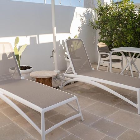 B-Welcome Rooms Of Charme E Relax Polignano a Mare Bagian luar foto