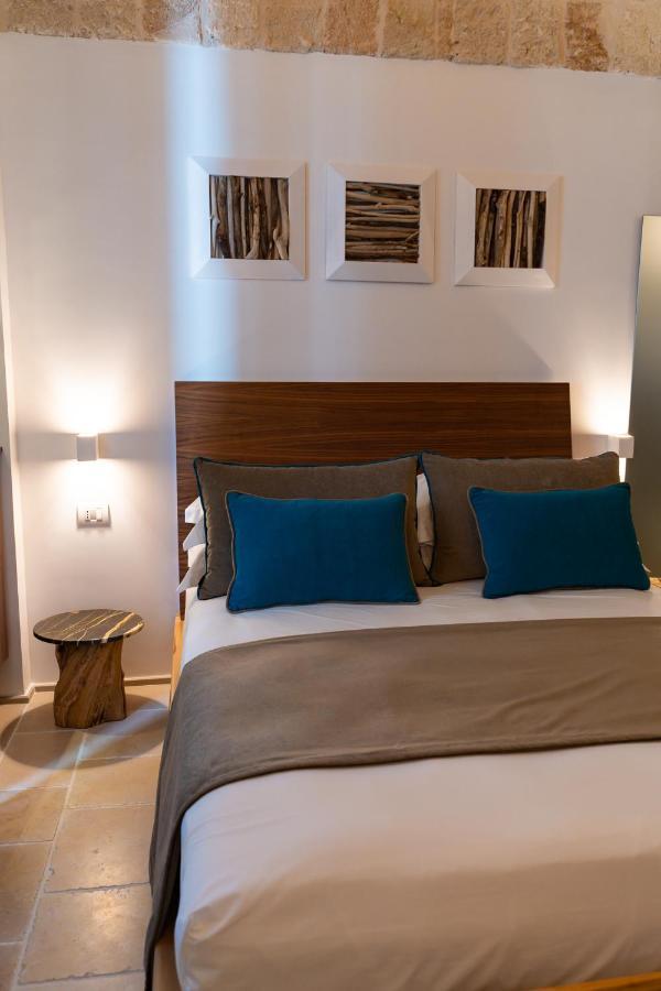 B-Welcome Rooms Of Charme E Relax Polignano a Mare Bagian luar foto