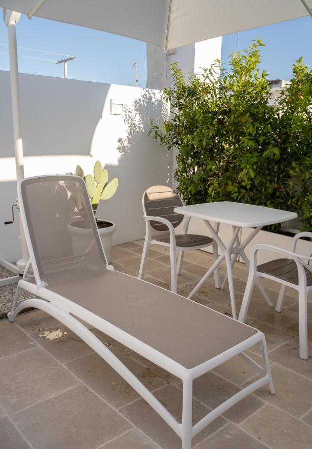 B-Welcome Rooms Of Charme E Relax Polignano a Mare Bagian luar foto